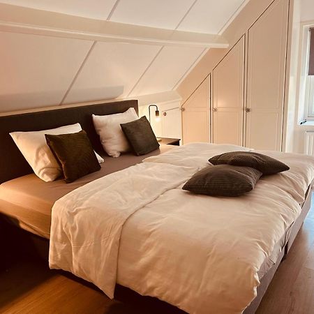 B En B Bij Kees & Dees Bed and Breakfast Nieuwerkerk  Exteriör bild