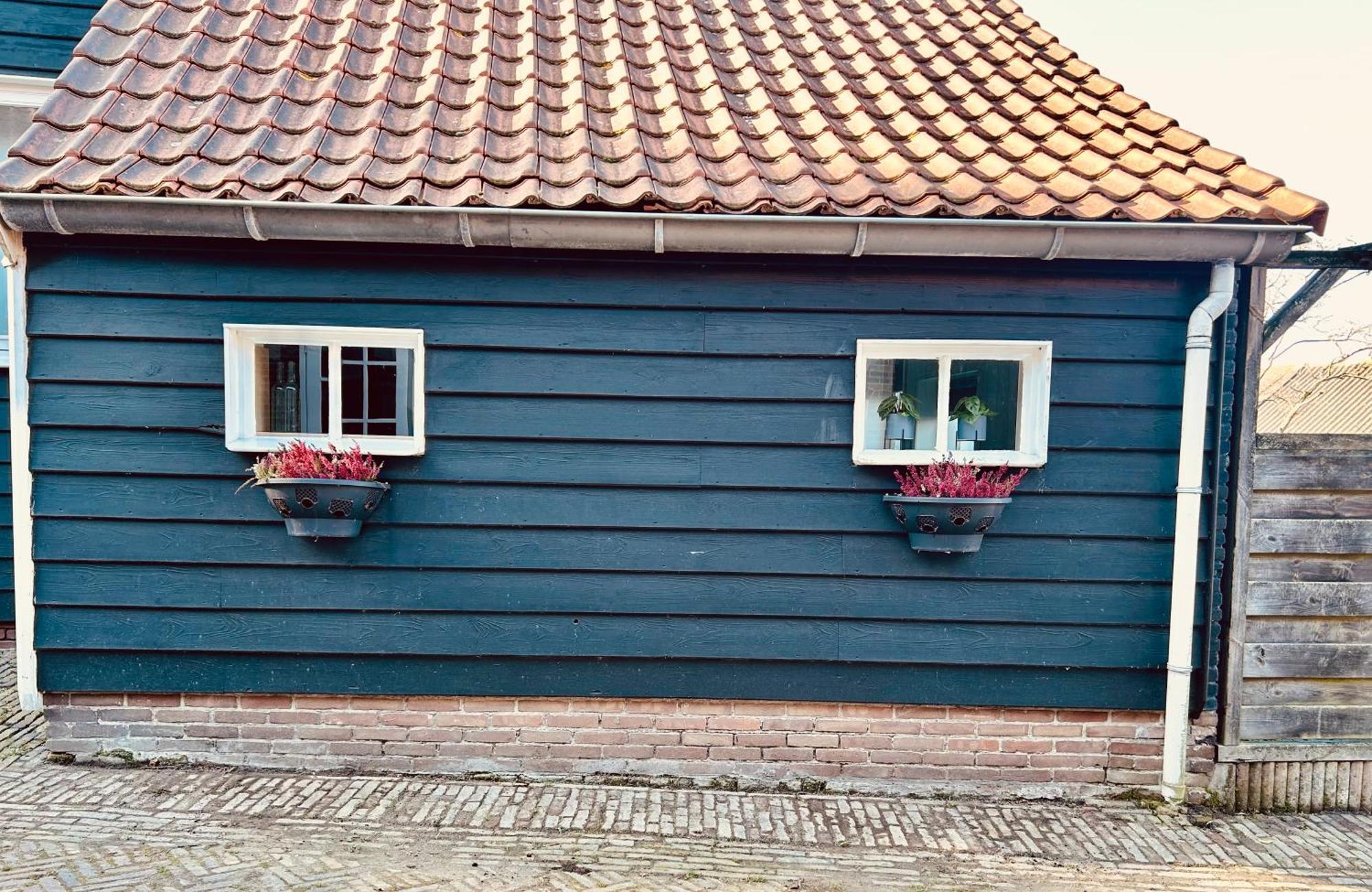 B En B Bij Kees & Dees Bed and Breakfast Nieuwerkerk  Exteriör bild